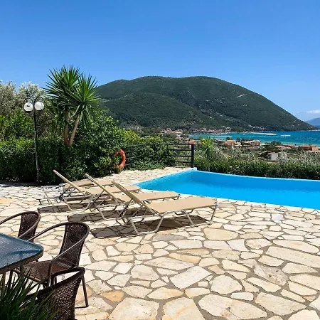 Aegli Apartment *
