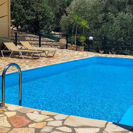 Aegli Apartment *